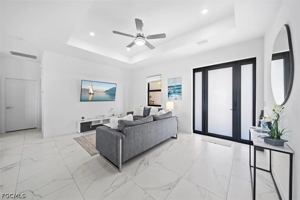 317 Kismet Parkway E Cape Coral FL 33909