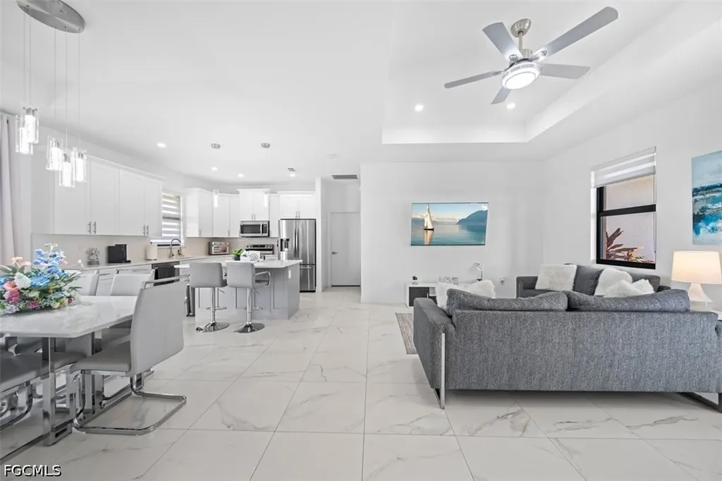 317 Kismet Parkway E Cape Coral FL 33909