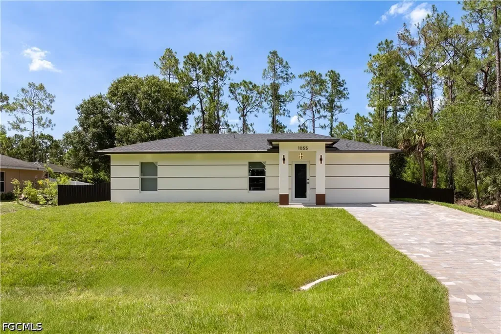 1055 Asther Street E Lehigh Acres FL 33974