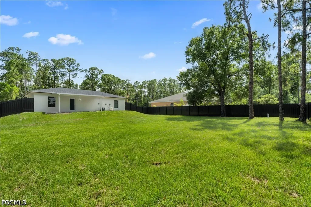1055 Asther Street E Lehigh Acres FL 33974
