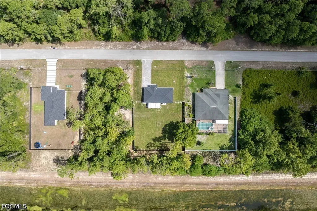1055 Asther Street E Lehigh Acres FL 33974
