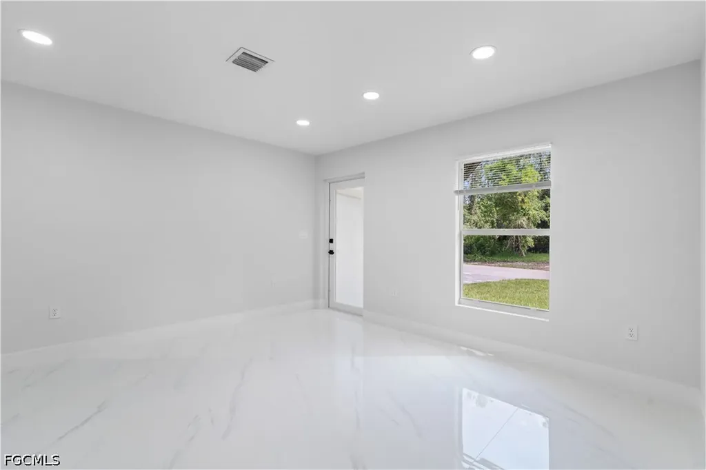 1055 Asther Street E Lehigh Acres FL 33974