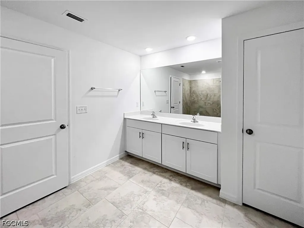 4263 Villa Rapallo Way North Fort Myers FL 33917