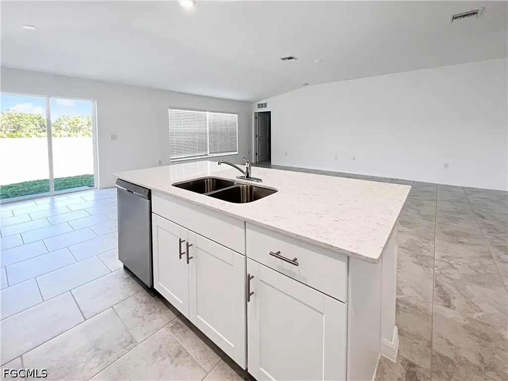 4263 Villa Rapallo Way North Fort Myers FL 33917