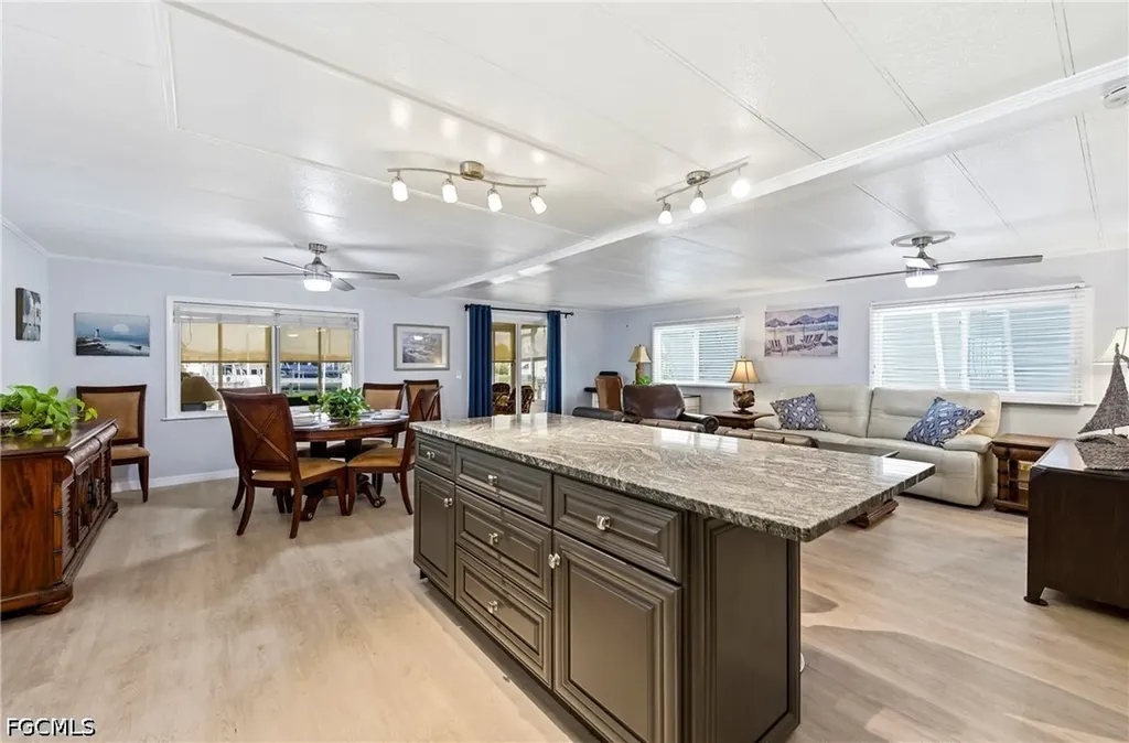 5509 Sir Walter Way North Fort Myers FL 33917