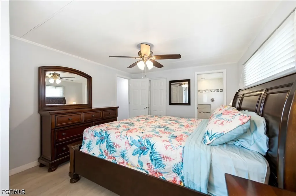 5509 Sir Walter Way North Fort Myers FL 33917
