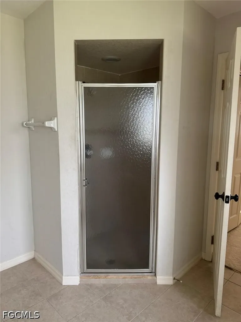 2227 SW 5th Avenue Cape Coral FL 33991