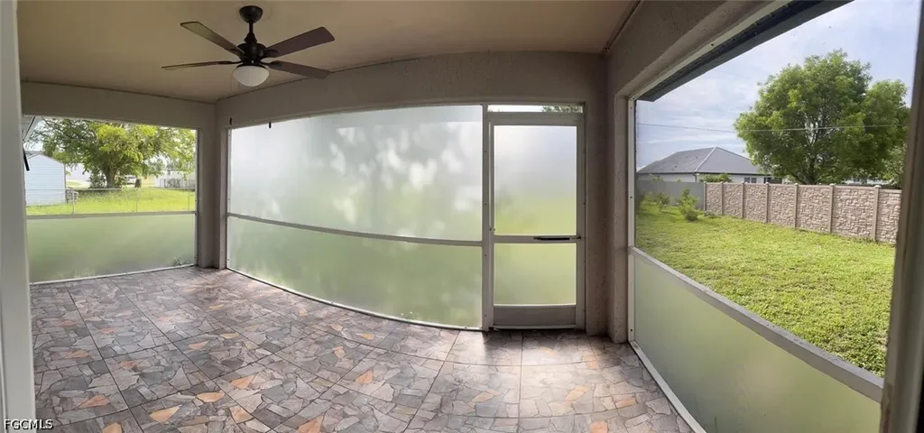 2227 SW 5th Avenue Cape Coral FL 33991