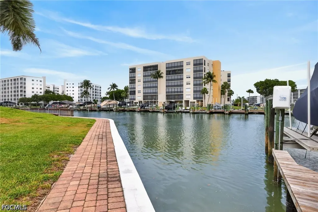 200 Lenell Road Fort Myers Beach FL 33931