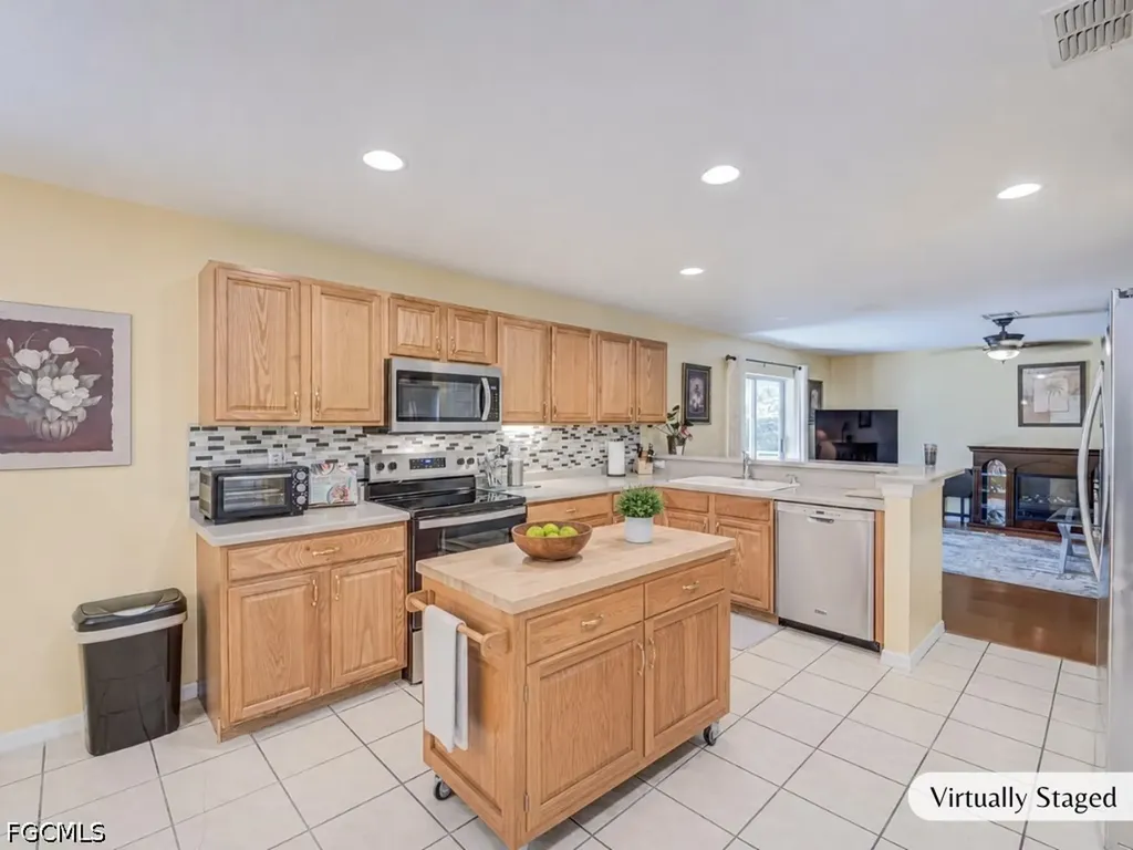 8889 Fawn Ridge Drive Fort Myers FL 33912