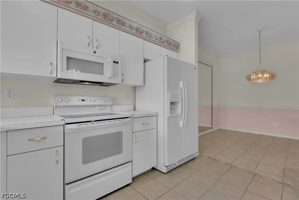 20670 Candlewood Hollow Estero FL 33928