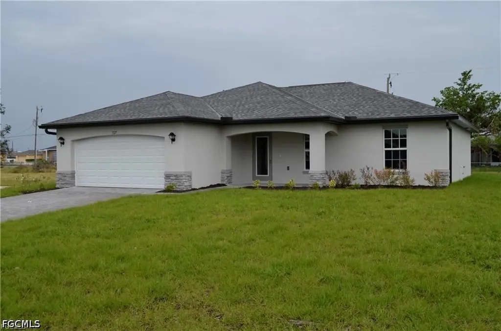 1127 NE 10th Street Cape Coral FL 33909