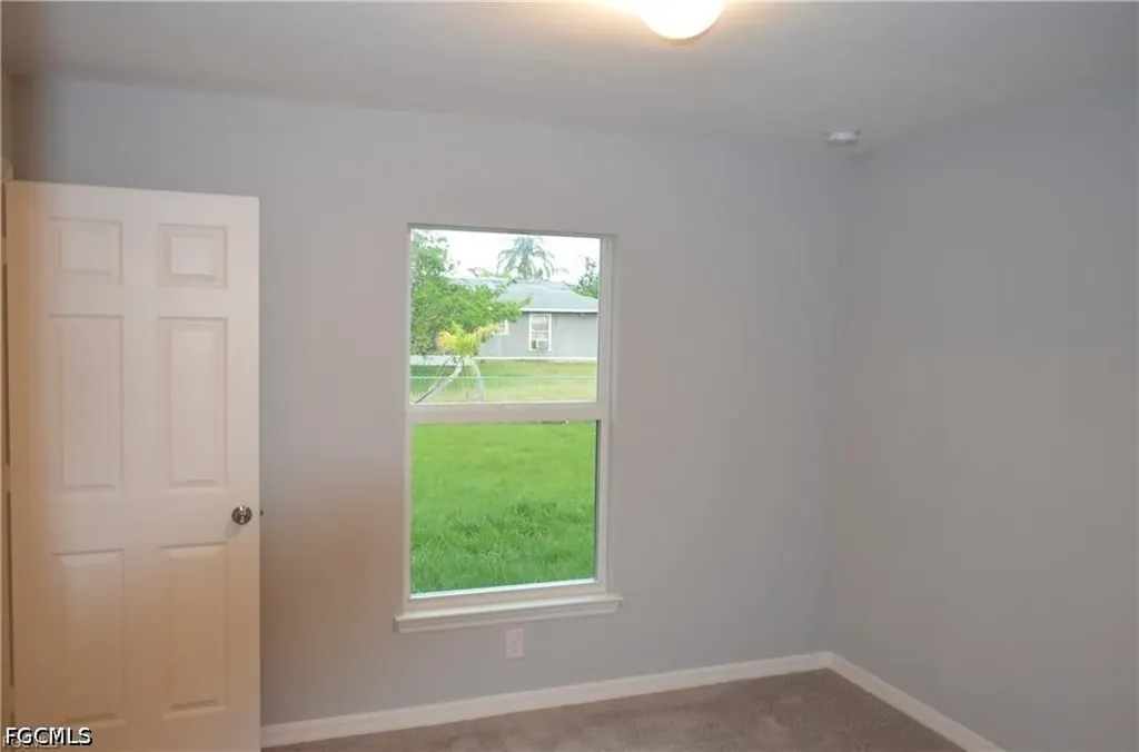 1127 NE 10th Street Cape Coral FL 33909