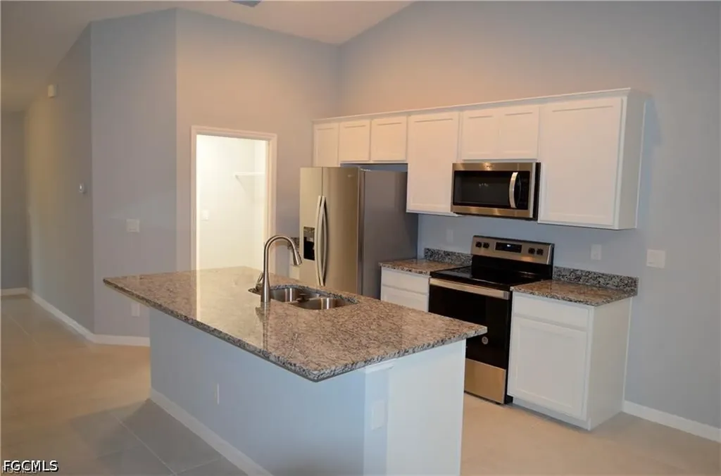 1127 NE 10th Street Cape Coral FL 33909