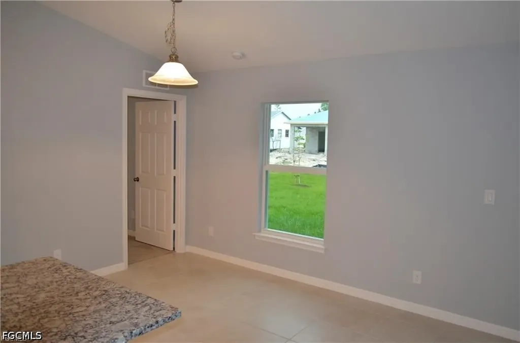 1127 NE 10th Street Cape Coral FL 33909