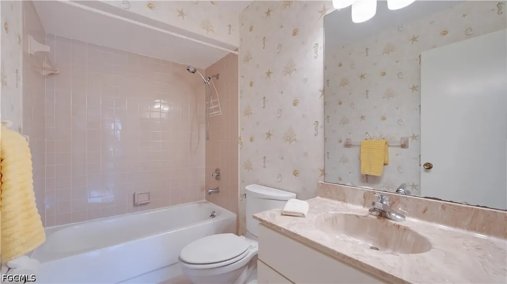 1220 SE 6th Terrace Cape Coral FL 33990