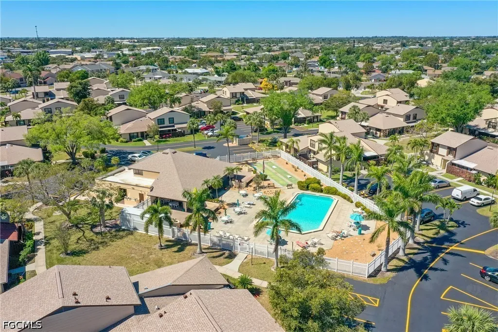 1220 SE 6th Terrace Cape Coral FL 33990