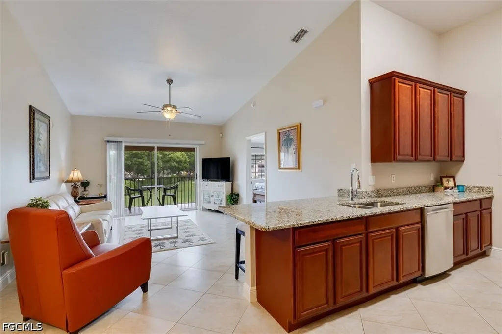 Bonita Springs FL, 27095 Matheson Avenue, Unit 205