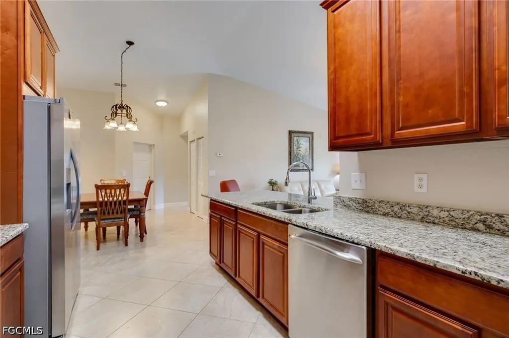 27095 Matheson Avenue Bonita Springs FL 34135