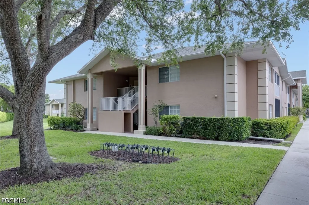 27095 Matheson Avenue Bonita Springs FL 34135