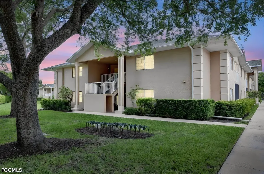 27095 Matheson Avenue Bonita Springs FL 34135