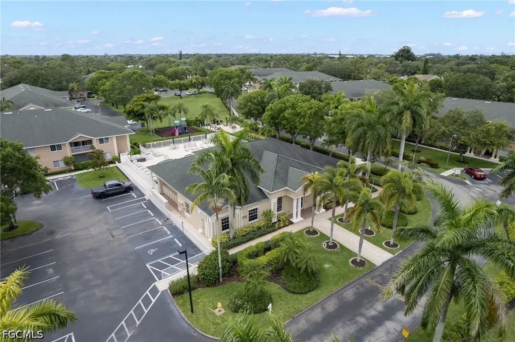 27095 Matheson Avenue Bonita Springs FL 34135