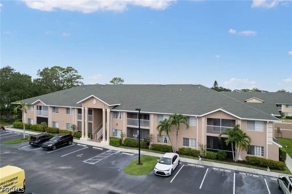 27095 Matheson Avenue Bonita Springs FL 34135