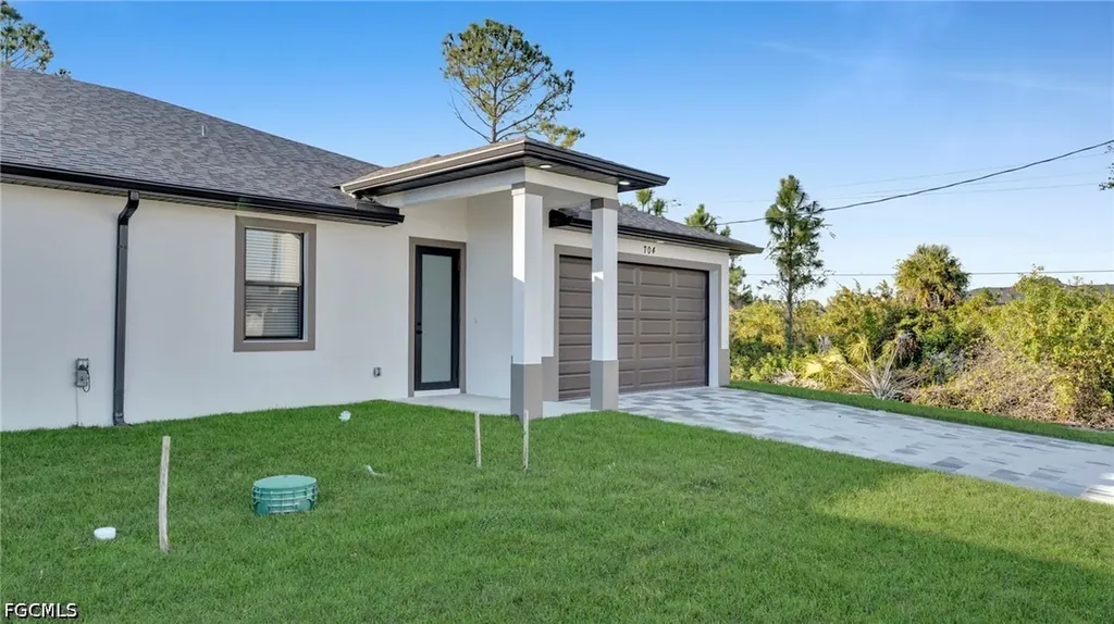 4980 Fairway Court Lehigh Acres FL 33973