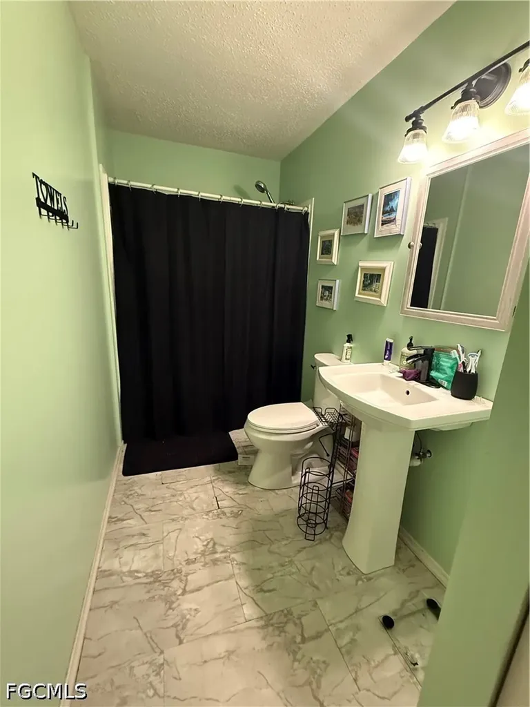 4702 Olive Avenue S Lehigh Acres FL 33976