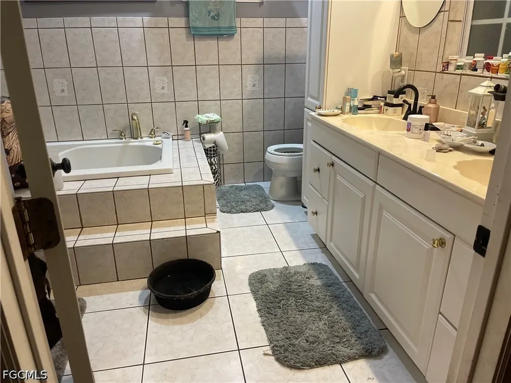 4702 Olive Avenue S Lehigh Acres FL 33976