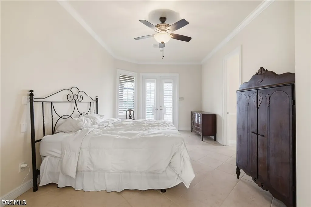 3622 Oasis Boulevard Cape Coral FL 33914