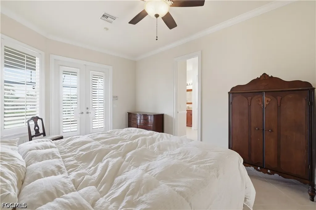 3622 Oasis Boulevard Cape Coral FL 33914
