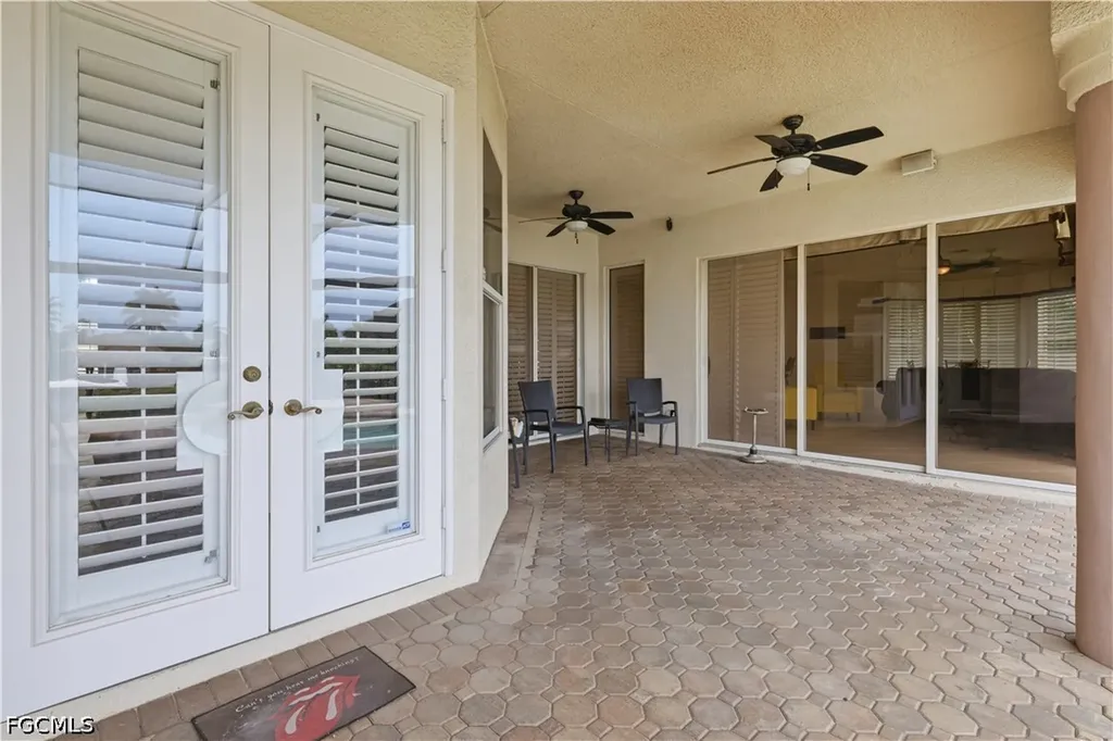 3622 Oasis Boulevard Cape Coral FL 33914