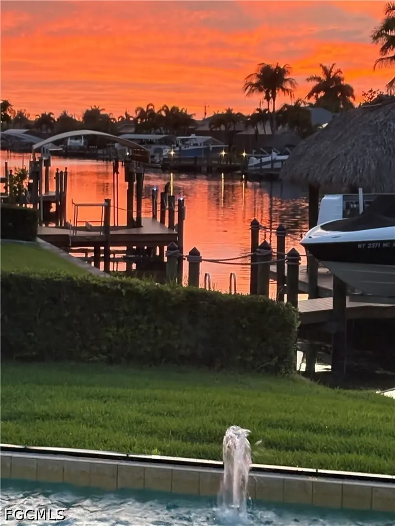 3622 Oasis Boulevard Cape Coral FL 33914