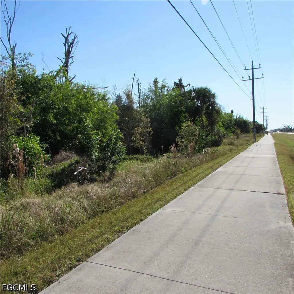 4026 Stringfellow Road St. James City FL 33956
