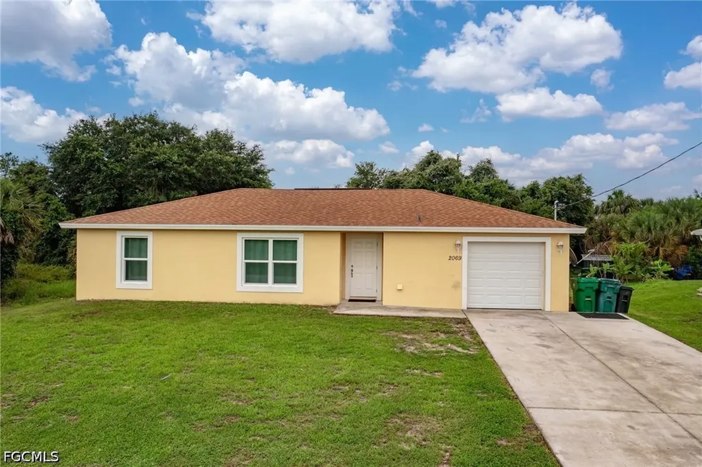 2069 Detroit Drive Labelle FL 33935