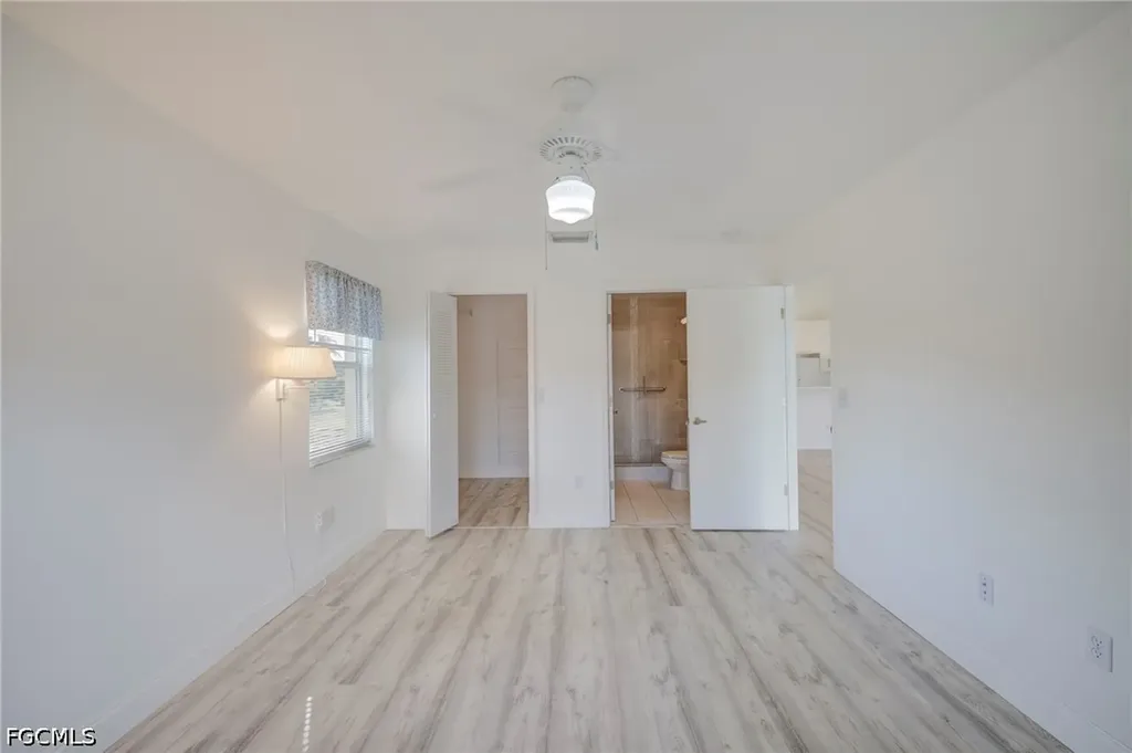 5709 Foxlake Drive North Fort Myers FL 33917