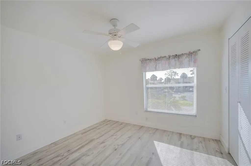 5709 Foxlake Drive North Fort Myers FL 33917