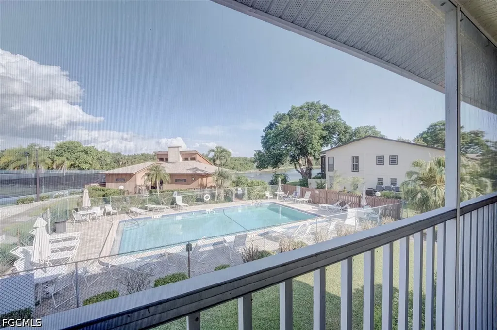 5709 Foxlake Drive North Fort Myers FL 33917