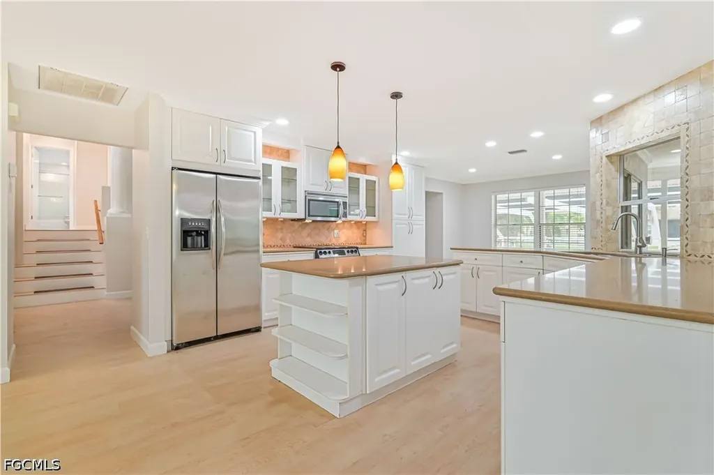 17611 Boat Club Drive Fort Myers FL 33908