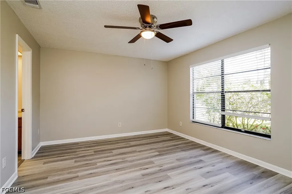 405 SE 8th Terrace Cape Coral FL 33990