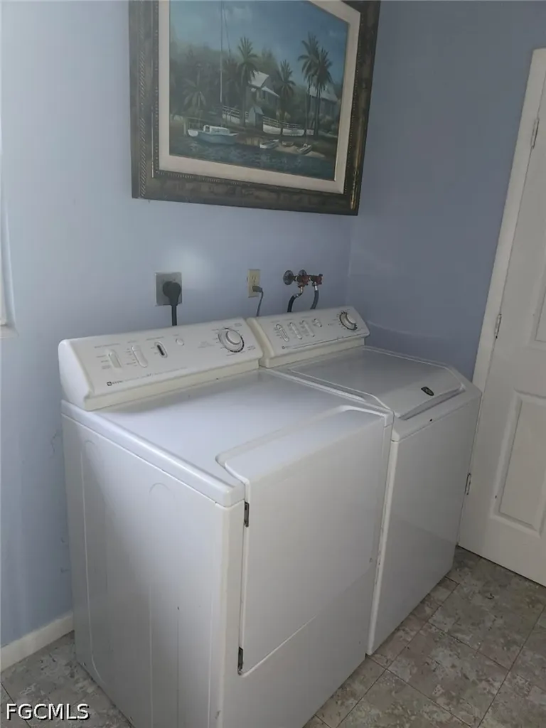 112 Kerr Circle Lehigh Acres FL 33936