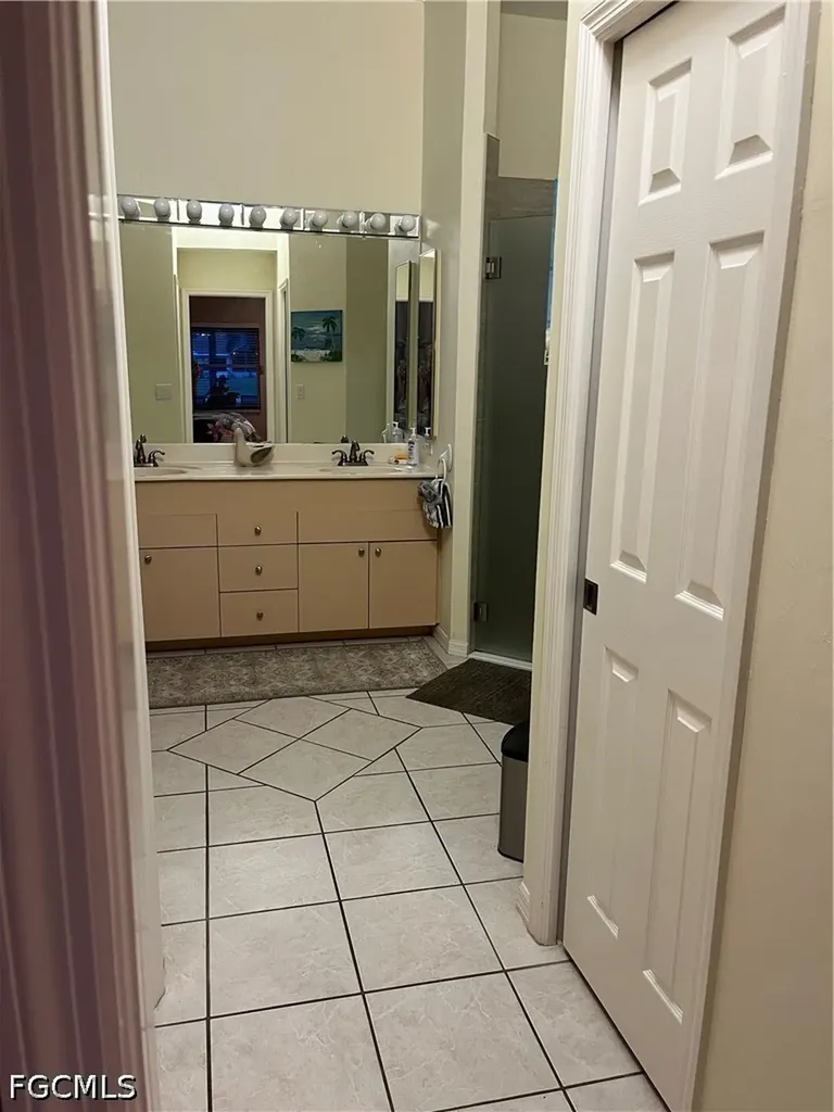 3289 Clubview Drive North Fort Myers FL 33917