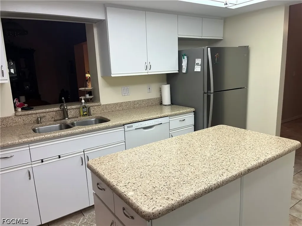 3289 Clubview Drive North Fort Myers FL 33917
