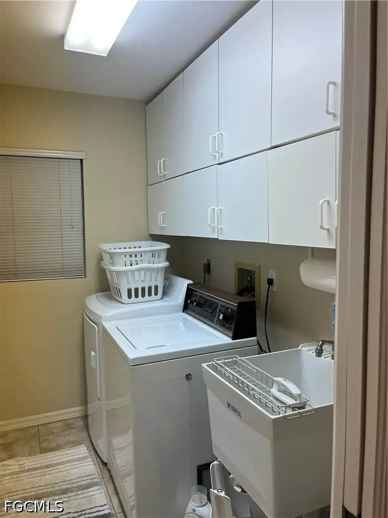 3289 Clubview Drive North Fort Myers FL 33917