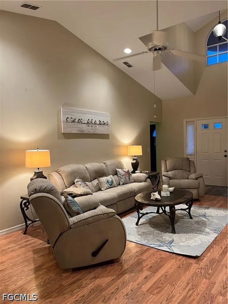 3289 Clubview Drive North Fort Myers FL 33917