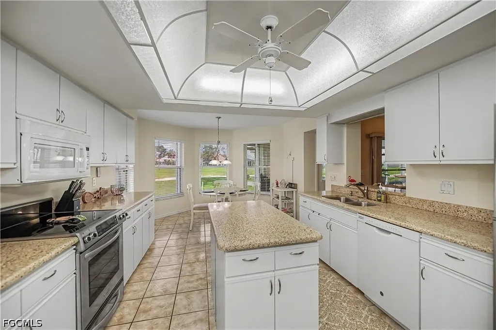 3289 Clubview Drive North Fort Myers FL 33917