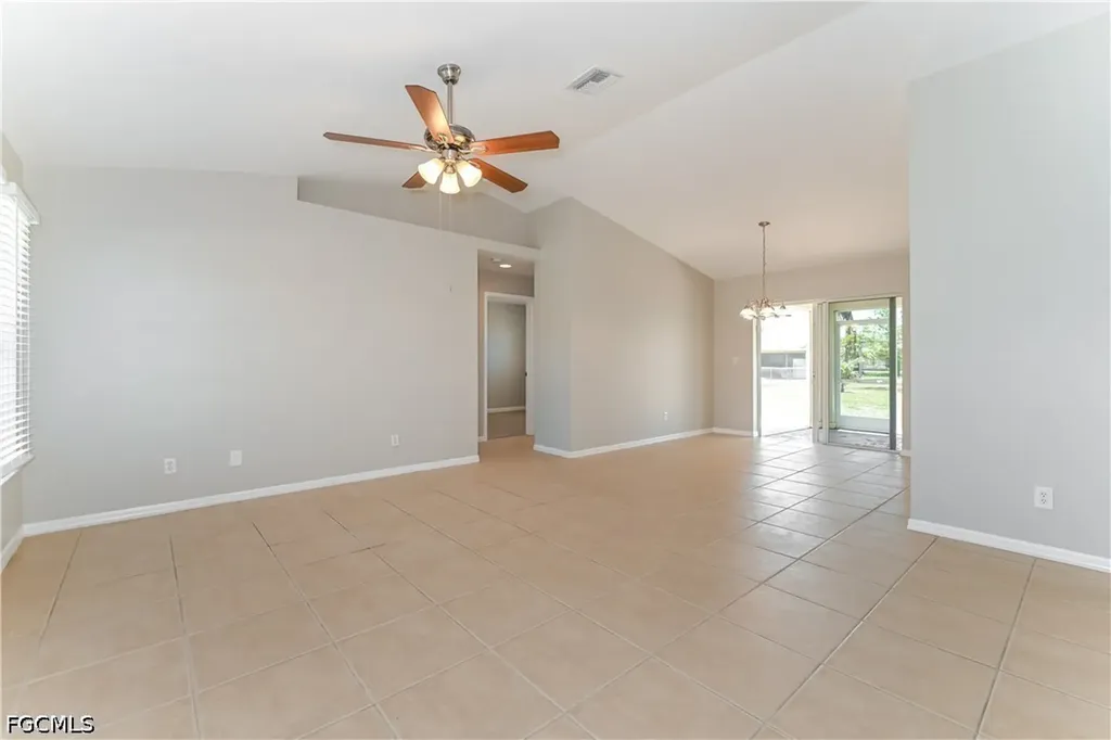 162 SE 18th Street Cape Coral FL 33990
