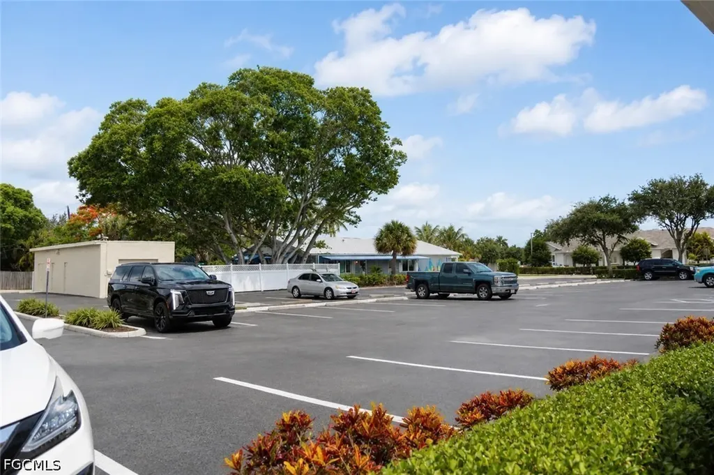 Naples FL 34108