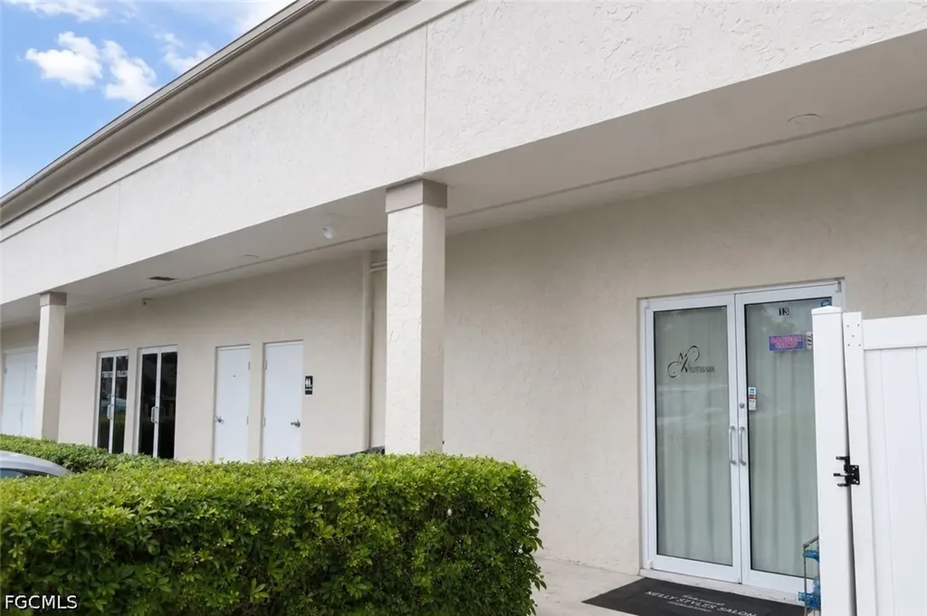 Naples FL 34108